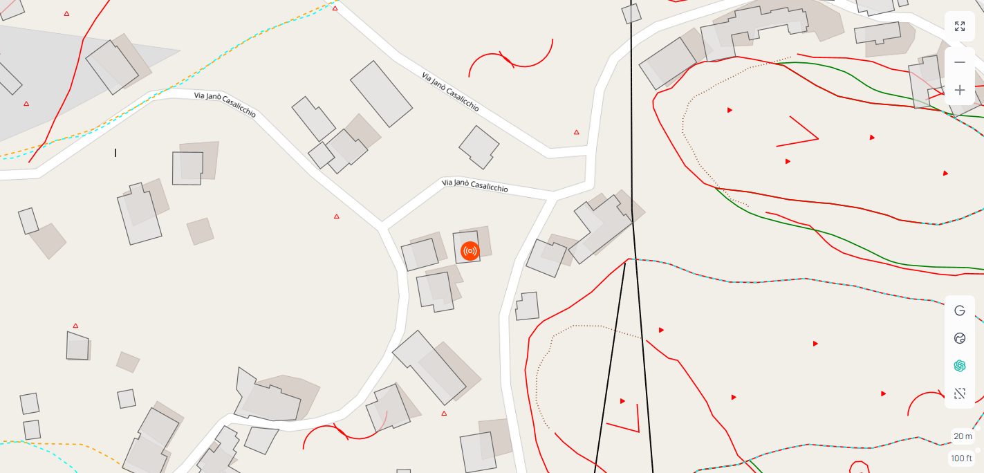 Mappa con sfondo OpenStreetMap e layer geologici attivi
